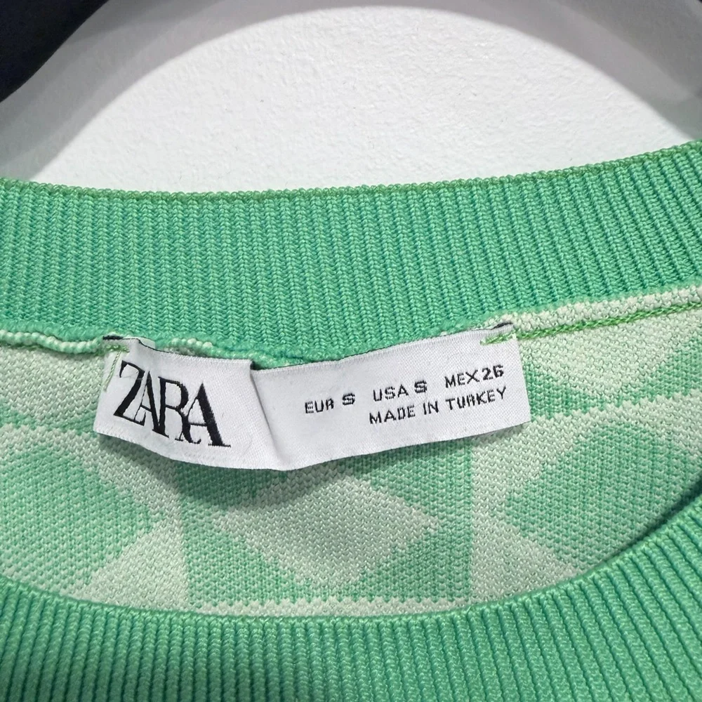 Zara Green Geometric Knit Crop Top Sleeveless Sweater Vest Retro Y2K Size S - Picture 4 of 9